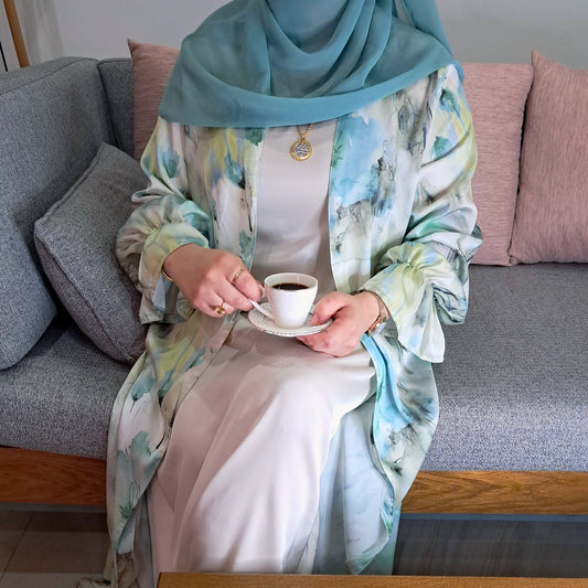 Abaya Meriles